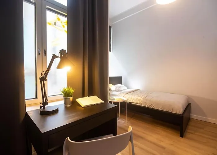 Cozy 2-bedroom Oasis In Apartment